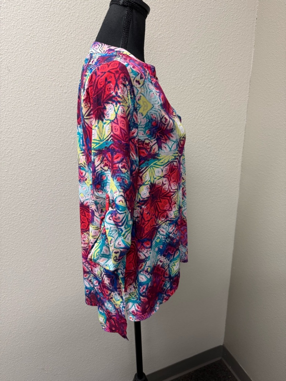 Fury Abstract Print Blouse V Neck Boho Top Pink Blue Multicolor Tunic Chic - Picture 6 of 8
